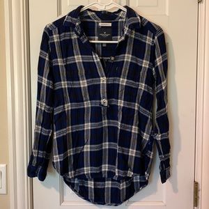 American Eagle Flannel - Size M
